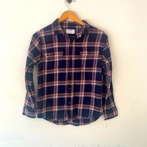 Old Navy Flannel - barely worn. Medium.
